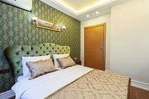 Rose Apartments