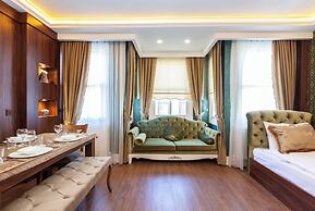 Rose Apartments