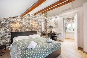 Vatican Vittoria Suites