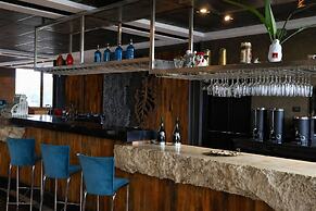 Radisson RED Funes