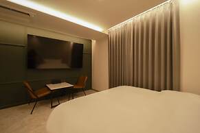 Jamsil Lounge Hotel
