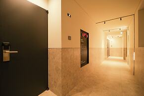 Jamsil Lounge Hotel