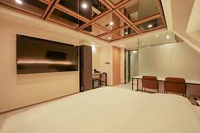 Jamsil Lounge Hotel