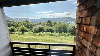 Tranquil Flat for 5 in Murat-le-quaire