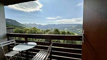 Tranquil Flat for 5 in Murat-le-quaire
