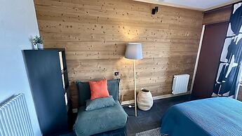 Tranquil Flat for 5 in Murat-le-quaire