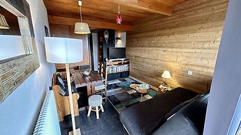 Tranquil Flat for 5 in Murat-le-quaire