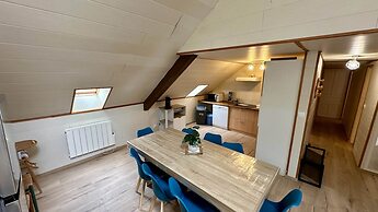 Spacious Spot by the Hiking Trails