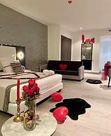 Chaker Hotel
