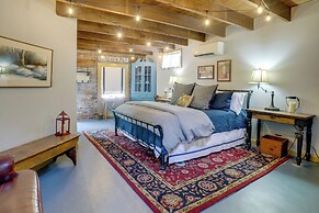 1 Block to Main St: 'second Street Carriage House'