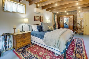 1 Block to Main St: 'second Street Carriage House'