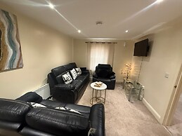Cozy Apartment Flat 4 Guildford Court
