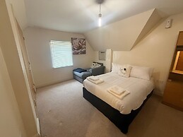 Cozy Apartment Flat 4 Guildford Court
