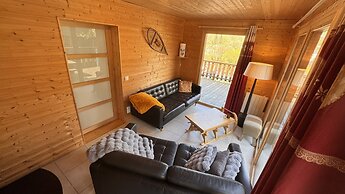 Spacious French Chalet Stay for 10