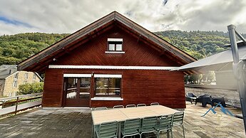 Chalet With Expansive Panorama Terrace