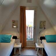 Cozy Holiday Home in Burgerbrug