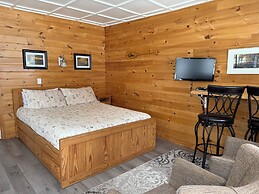 Lakewoods Cottage Resort