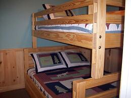 Lakewoods Cottage Resort