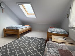 Comfortable Holiday Home With a Private Garden