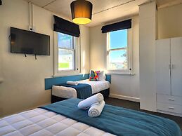 Urban Lounge Sleepery Carterton