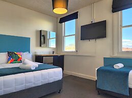 Urban Lounge Sleepery Carterton
