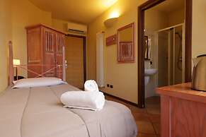 HOTEL LOCANDA DELL'OCA BIANCA