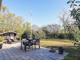 6 Person Holiday Home in Dannemare