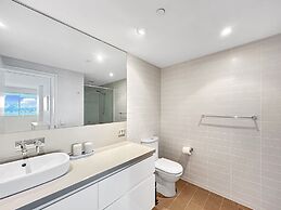 Stylish Apartment Near Mandurah's Best Spots