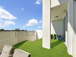 Stylish Apartment Near Mandurah's Best Spots
