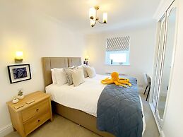 The Degas Sea View Suite