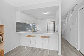 Quaint Townhouse in Bustling Locale