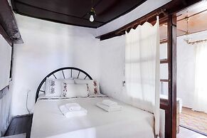 Nikbin Retreat