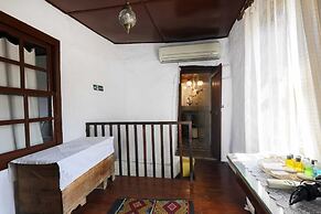 Nikbin Retreat