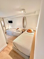 A&A Patio Suite