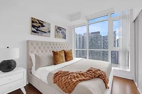 Toronto Union Suites - Free Parking