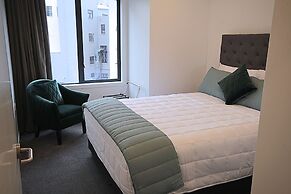Dunedin Luxury Stay