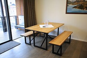 Dunedin Luxury Stay