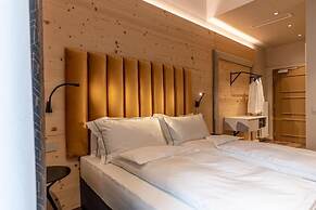 CALEPINA ALPINE SUITE