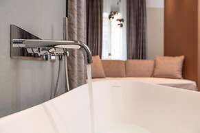CALEPINA ALPINE SUITE