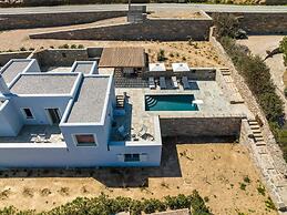 NEVERMIND VACATIONS VILLAS