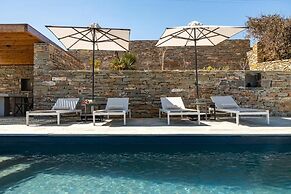 NEVERMIND VACATIONS VILLAS