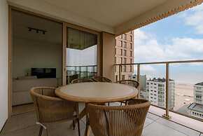 Nora - Elegant Seaview Escape With Balcony