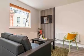 Central 1-bed Apartment With Free Parking & Wifi