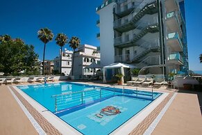HOTEL  ALTIS