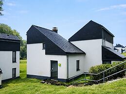 Lavish Holiday Home in Oberhambach