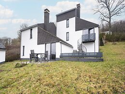 Lavish Holiday Home in Oberhambach