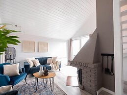 Lavish Holiday Home in Oberhambach