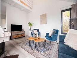 Lavish Holiday Home in Oberhambach