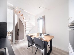 Lavish Holiday Home in Oberhambach