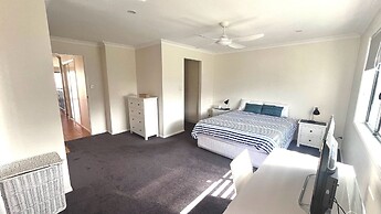 The Breakers Yamba